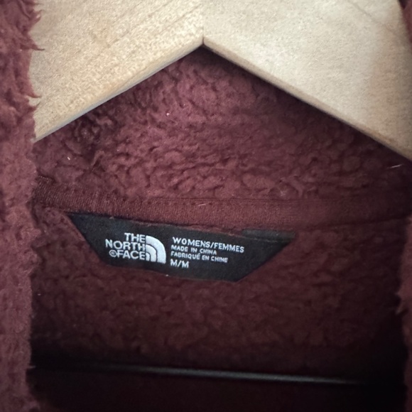 North Face Campshire Vest Burgundy Brown Sherpa Fleece - Picture 4 of 4